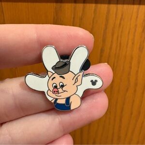 3/$30 Disney Practical Pig Hidden Mickey White Glove Pin